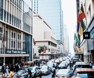 Afrique; Franchise bancaire; Digitalisation; inclusion financière