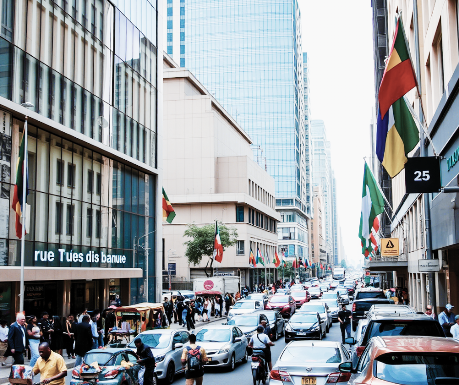 Afrique; Franchise bancaire; Digitalisation; inclusion financière