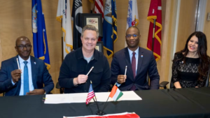 REMAX, n°1 mondial de la franchise immobilière, s'implante en Côte d'Ivoire. Découvrez le modèle, les fondateurs et les opportunités pour agents et investisseurs à Abidjan.